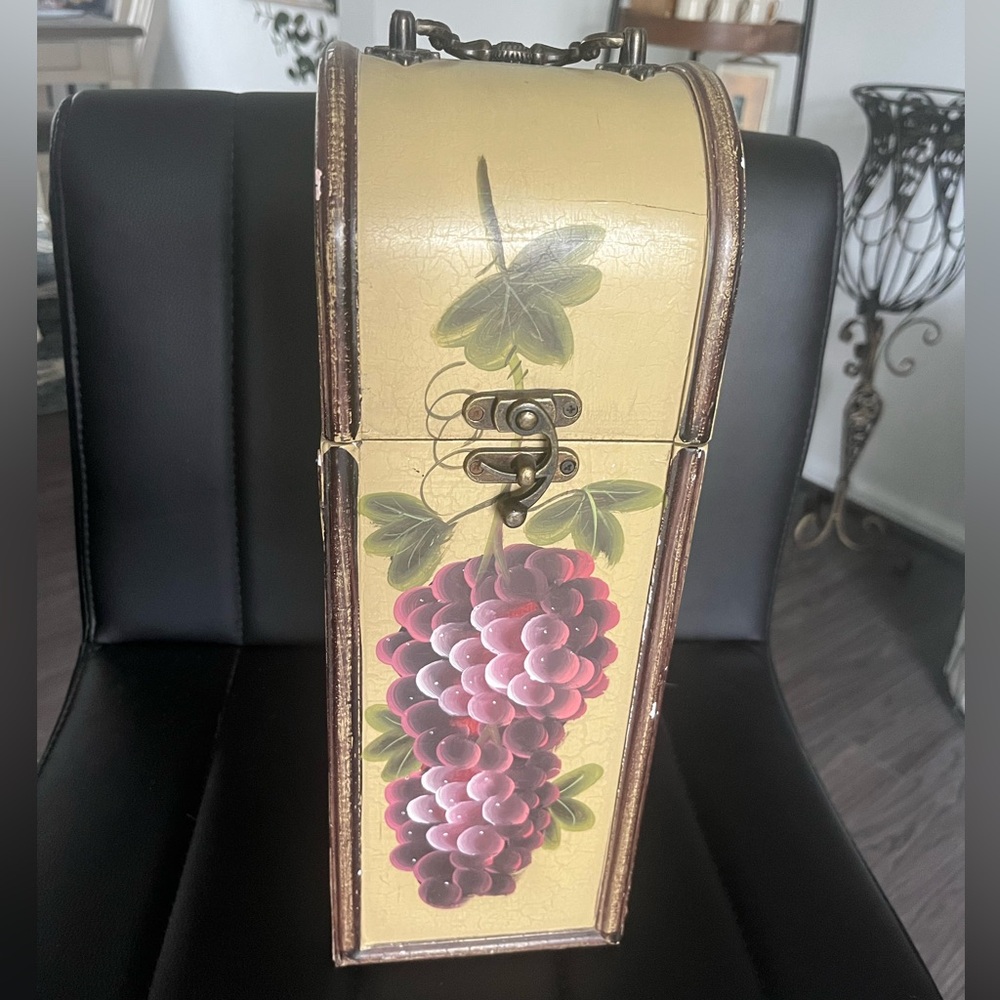 Vintage Grapes Wine Box